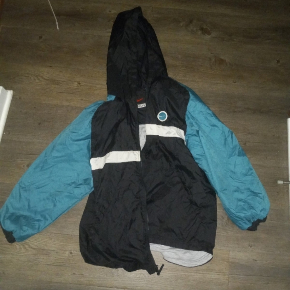 Nike windbreaker